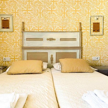 Oak Palace Oakplacescom León Εξωτερικό φωτογραφία