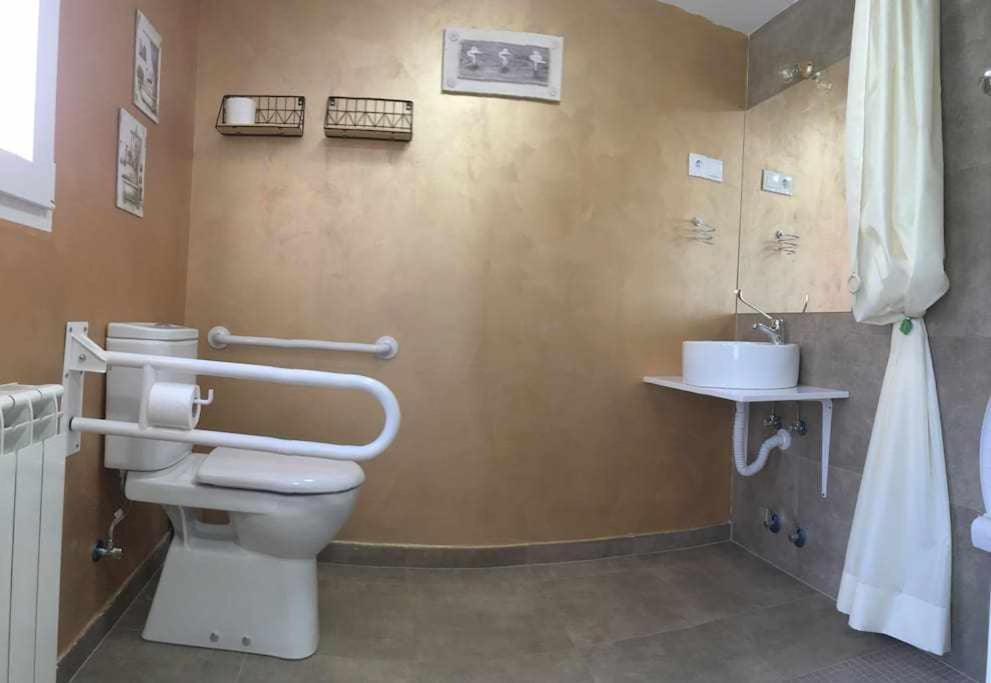Oak Palace Oakplacescom León Εξωτερικό φωτογραφία